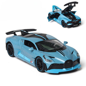 1.32 Bugatti Divo Zinc Alloy Pull Back Car Diecast Electronic Car with Light and Music - Battery Powered_0
